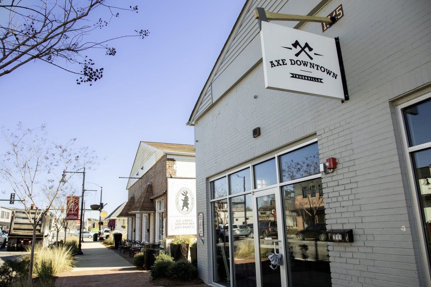 018-FossilPhotography-TamraWadeRealEstate-edit-34-1400x933